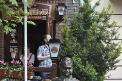 Švejk, socha na Ukrajině