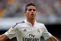 Radost Jamese Rodrígueze z branky Arsenalu