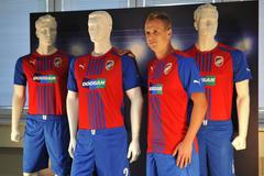 Nové dresy Viktorie Plzeň (2014-15)