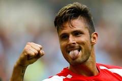Community Shield, Arsenal - Manchester City: Olivier Giroud slaví gól