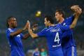 Radost hráčů Chelsea (Fábregas, Drogba, Matic)