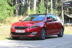 Peugeot 308 SW hlavní foto