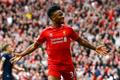 Raheem Sterling slaví gól Liverpoolu