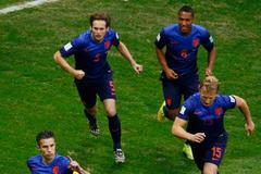 MS 2014, Brazílie-Nizozemsko: Robin van Persie slaví gól