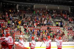 Hokej, Třinec-Liberec