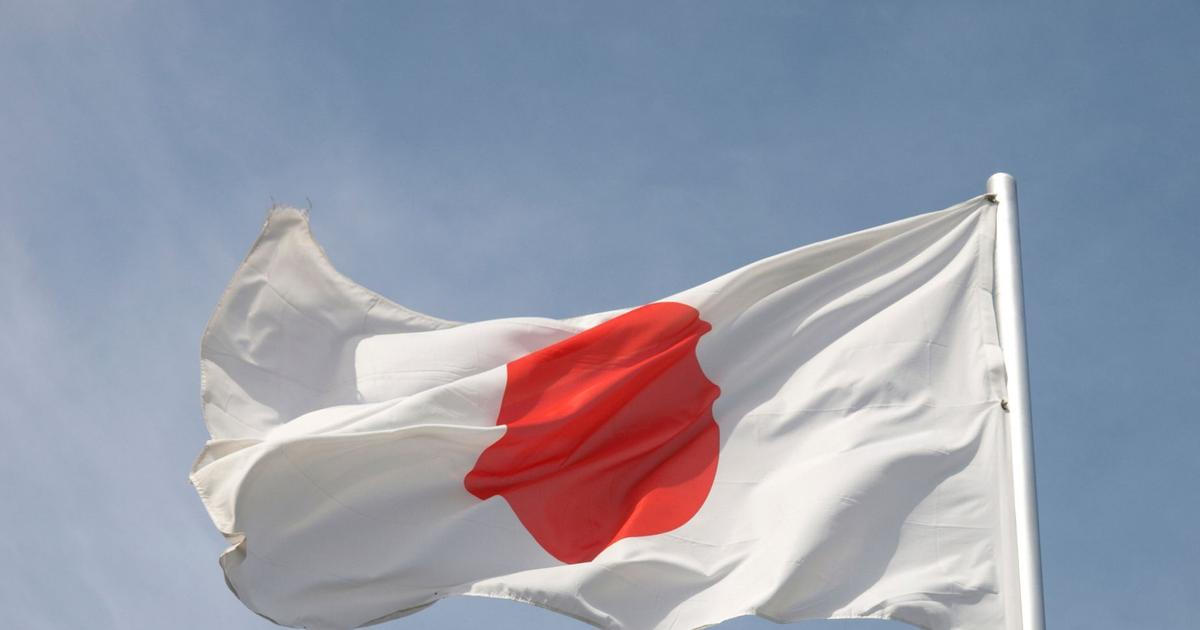 Za zády má agresivní Čínu. Japonsko zvažuje krok, který by od něj nikdo nečekal