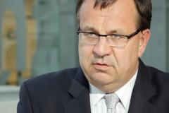 Mládek: Nejsem pro navýšení deficitu rozpočtu kvůli sankcím