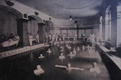 fotografie z knihy Teplá Praha