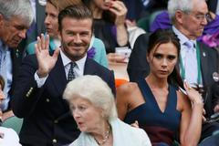 Victoria Beckham a David Beckham na Wimbledonu 2014