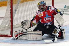 Slavia - Pardubice: Július Hudáček