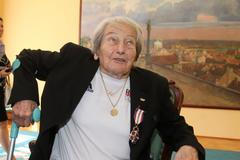 Dana Zátopková na slavnostním ocenění sportovců Dukly Praha