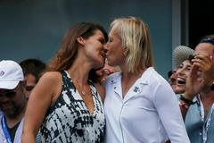 Martina Navrátilová a její partnerka Julia Lemigová