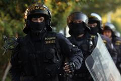 Policie, policista, demonstrace, těžkooděnci, ilustrační foto