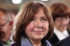 Svetlana Aleksijevičová Svetlana Alexievich