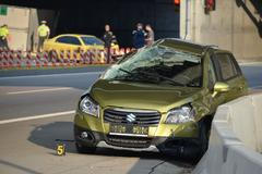 Nehoda kamionů na Pražském okruhu