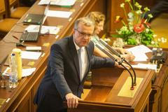 Mimořádná schůze poslanecké sněmovny