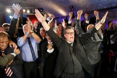 Vedení Alternativy pro Německo může slavit, získalo své první poslance.