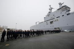 Foto mistralu: 32 300 tun, které rozhádaly Paříž a Moskvu