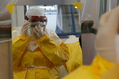 Ebola - lékař - epidemie