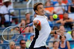 Video: Robredo ukázal Murraymu prostředníčky