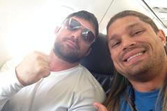 Axl Goode a Taylor Cole