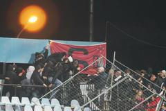 EL, Slovan-Sparta: řádění fanoušků