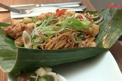 Indonéské nudle za pár minut připraví šéf restaurace Ari's