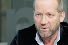 Jeden krade, druhý málem zvrací, říká o prezidentech Koller