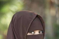 Oděvy muslimek - nikáb