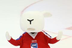 EHT, Česko-Švédsko: maskot Bob