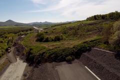 D8 rok a půl po závalu. Proč se po ní stále nejezdí?