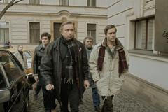 Vondra o Českém století: Při pohledu na Havla mi bylo trapně