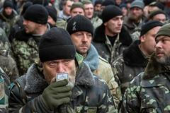 Dobrovolníci ukrajinského praporu v Kyjevě