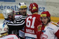 Extraliga, Slavia Praha - Pardubice: Tomáš Micka