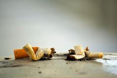 Nedopalky, nepořádek, ilustrační foto