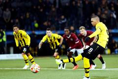 EL, Young Boys Bren - Sparta: Guillaume Hoarau proměňuje penaltu