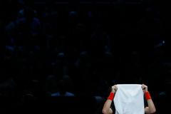 Místo show noční můra. Berdych skrýval hlavu do ručníku