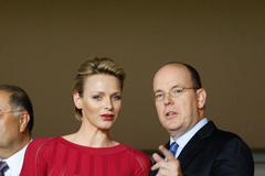 Superpohár UEFA: Chelsea - Atlético Madrid (Princ Albert a princezna Charlene)