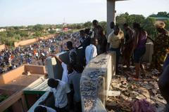 Burkina Faso - protest - africká unie - prezident