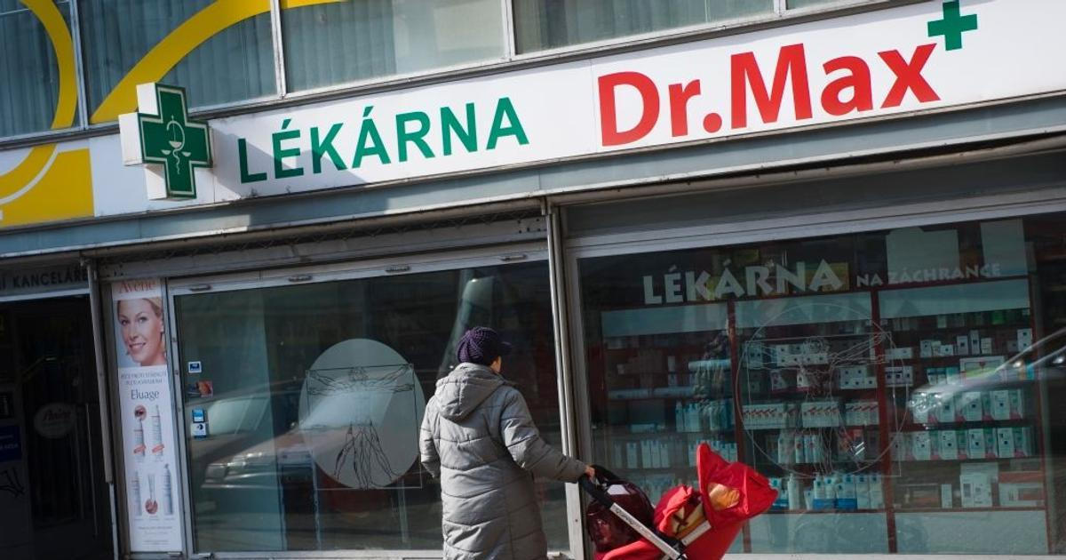 Dr. Max kupuje 15 lékáren z řetězce Moje lékárna