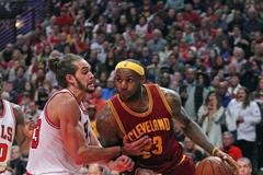NBA: Cleveland Cavaliers at Chicago Bulls (James)