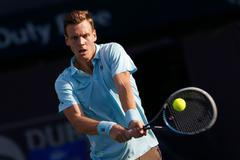 Tomáš Berdych na turnaji v Dubaji 2015