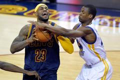 NBA: Golden State - Cleveland: Harrison Barnes (40) - LeBron James (23)