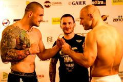 Martin Šolc (vpravo) a Michal Těššík na vážení pro GCF 30