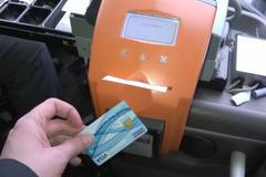 Bezkontaktní platba v autobuse