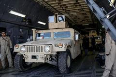 Američané dodali Ukrajině první vojenskou pomoc