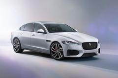 Jagurax XF 2015 - příď