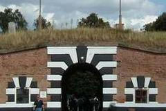 Vchod do památníku Terezín