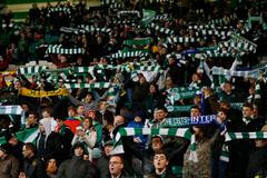 Fanoušci Celticu před zápasem