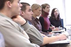 Škola, studenti, ilustrační foto